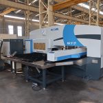 siemens cnc amada turret punching მანქანა 4 ღერძი 32 სადგურების ჰორიზონტალური