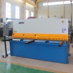 ცნობილი ბრენდის QC12y / K 12X3200 ჰიდრავლიკური საწყობი მანქანა კარგი ხარისხის