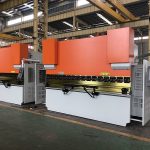 მაღალი სიზუსტის მინი პრეს სამუხრუჭე მანქანა, კომპიუტერიზებული ლითონის მუხრუჭები მსუბუქი დაცვით