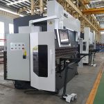 მაღალი ხარისხის ჰიდრავლიკური სინქრონიზებული პრეს სამუხრუჭე ერთად Robot