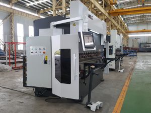 რობოტი პრესის მუხრუჭია