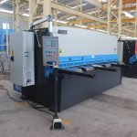 ჰიდრავლიკური ლითონის ფირფიტა სხივი სხივი shearing მანქანა